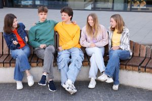 יישור שיניים לבני נוער - קראוס קליניק יישור שיניים שקוף בלתי נראה